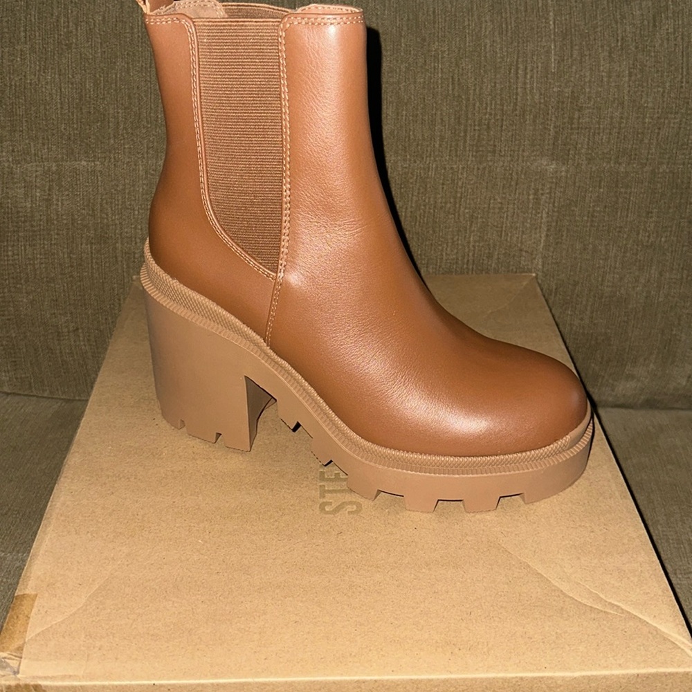 Steve Madden Roxie Cognacle LE
